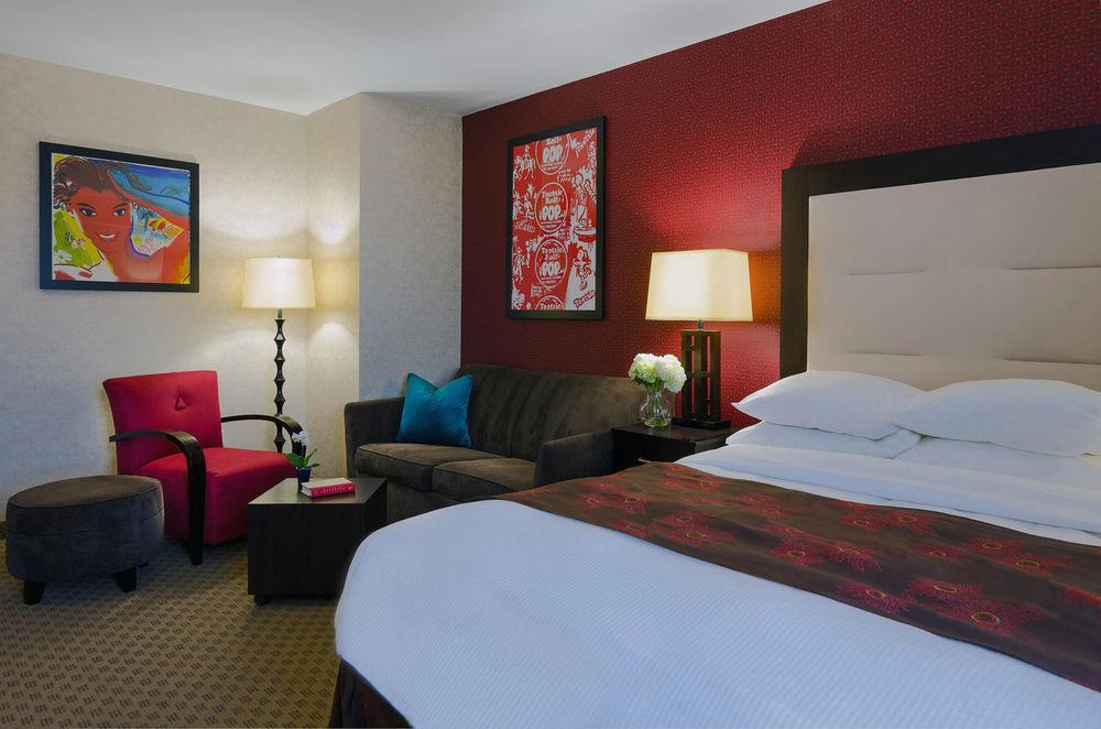 The Lloyd Stamford, Tapestry Collection By Hilton Hotel Exterior photo